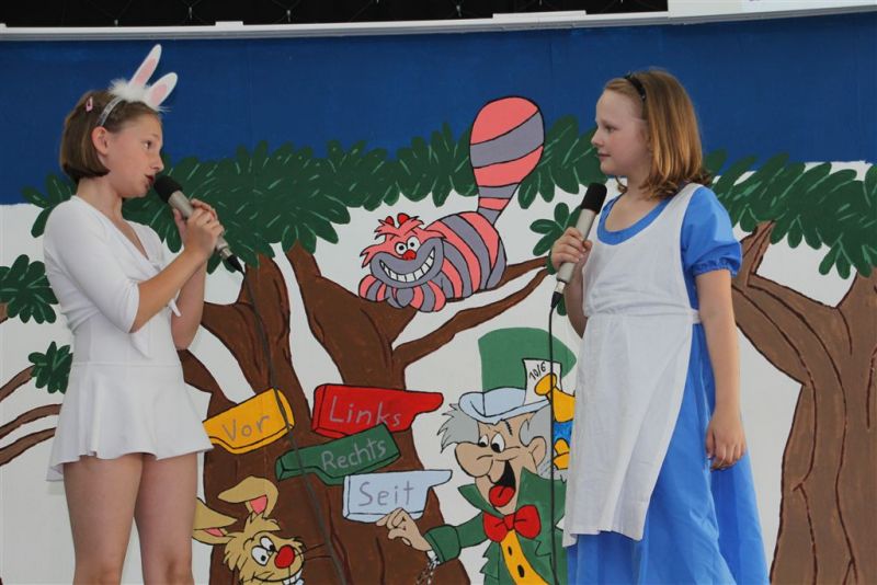 tl_files/Dateien/Fotos/2012 Alice im Maerchenland 7.jpg
